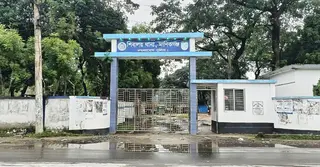 আরিচা ঘাটে ব্যবসায়ীর স্বর্ণ ছিনতাই, গ্রেপ্তার তিন